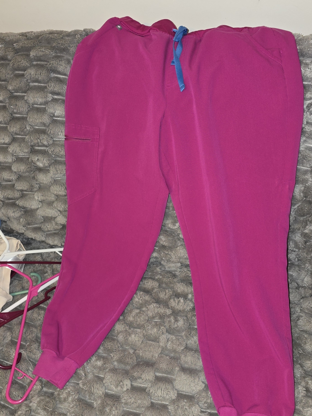 Figs Large  Bright Magenta Jogger Pants with Blue Drawstring